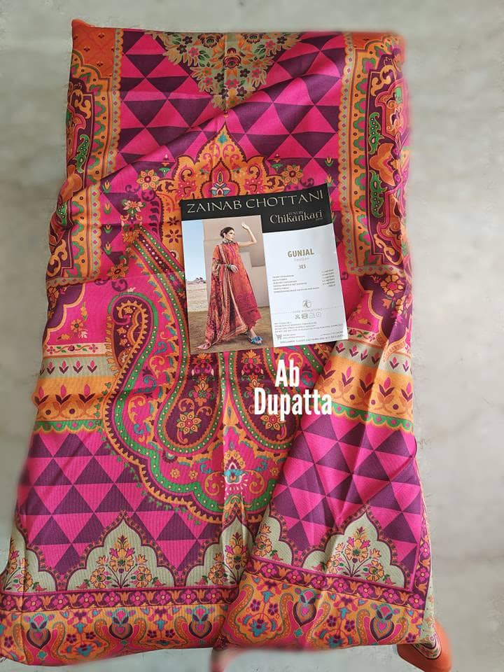 img_zainab_chottani_lawn_23_awwal_boutique