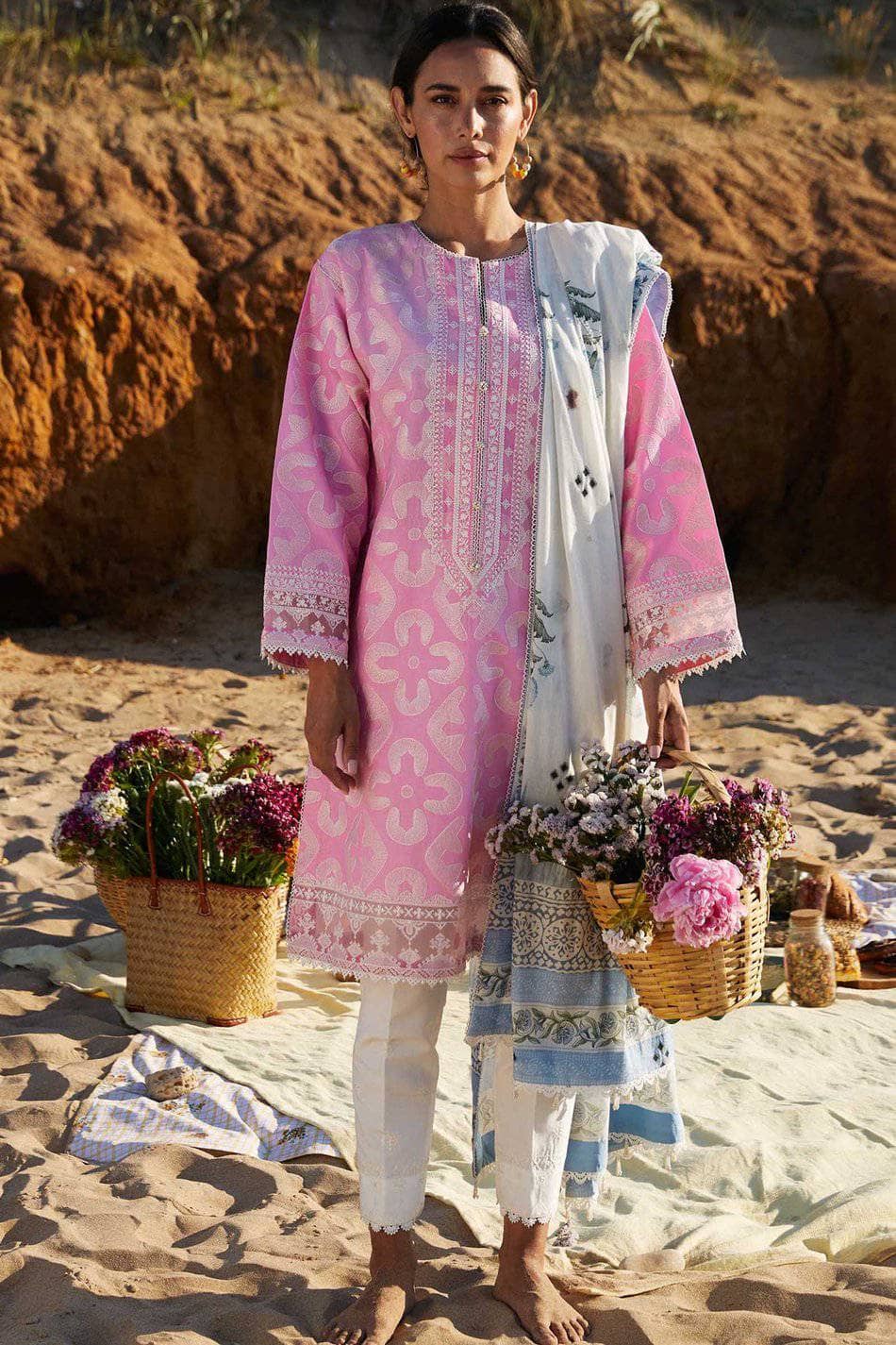 img_coco_lawn_by_zara_shahjahan_2021_awwal_boutique_10B