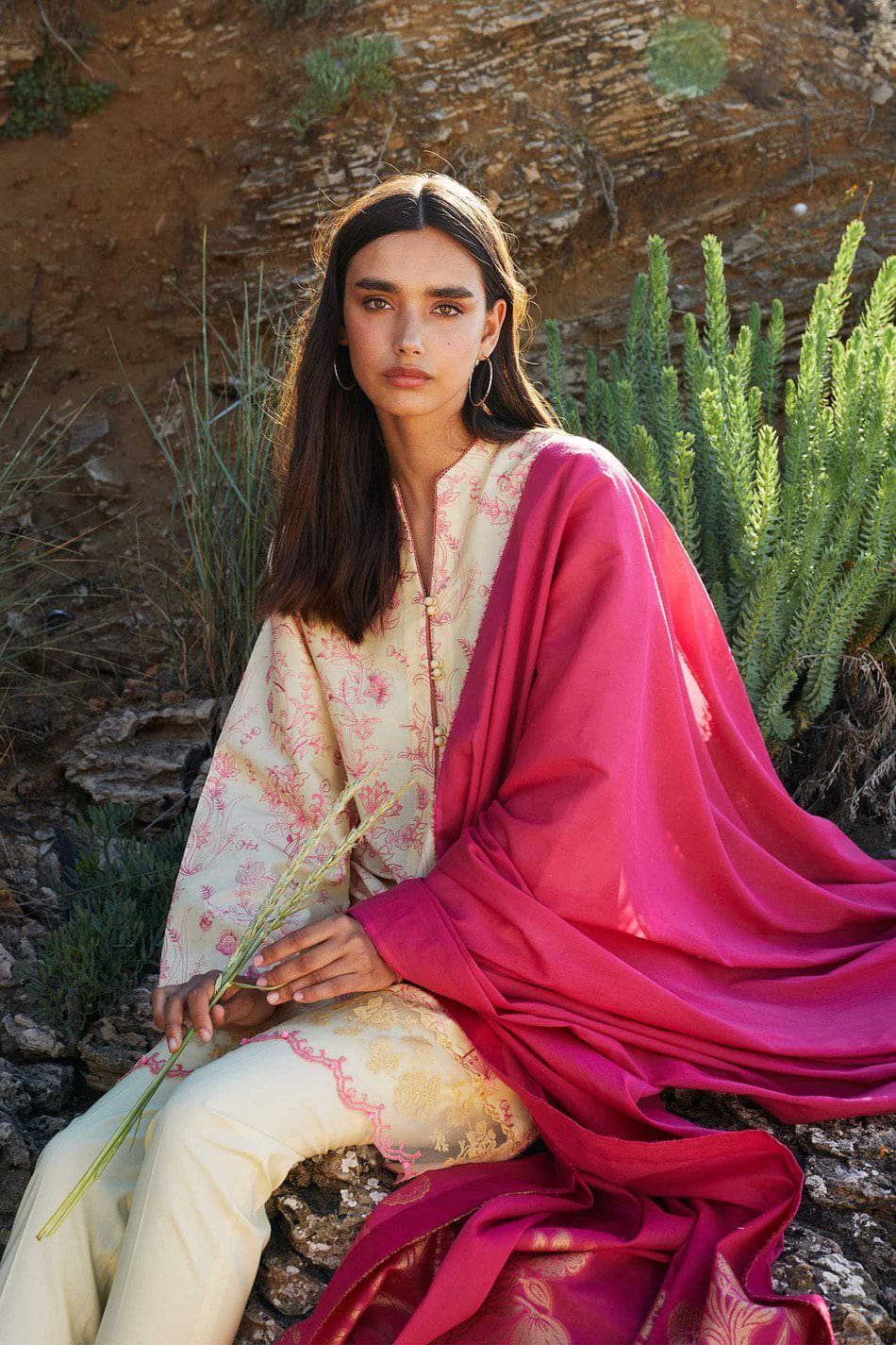 img_coco_lawn_by_zara_shahjahan_2021_awwal_boutique_10B