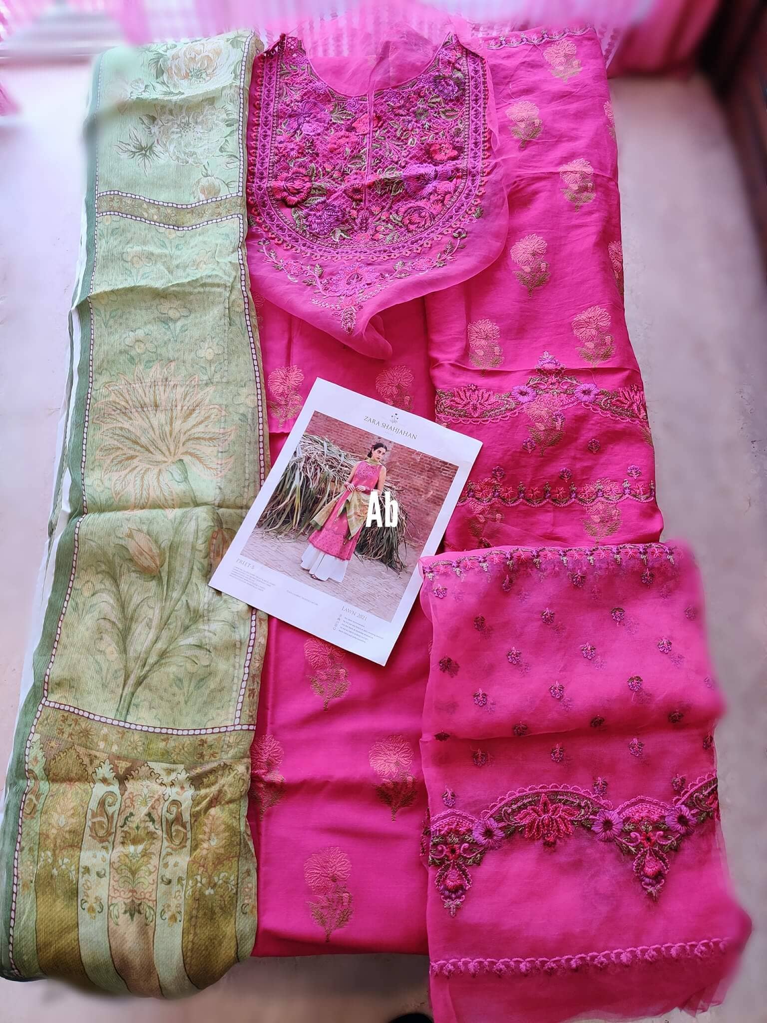 img_open_pics_zara_shahjahan_awwal_boutique
