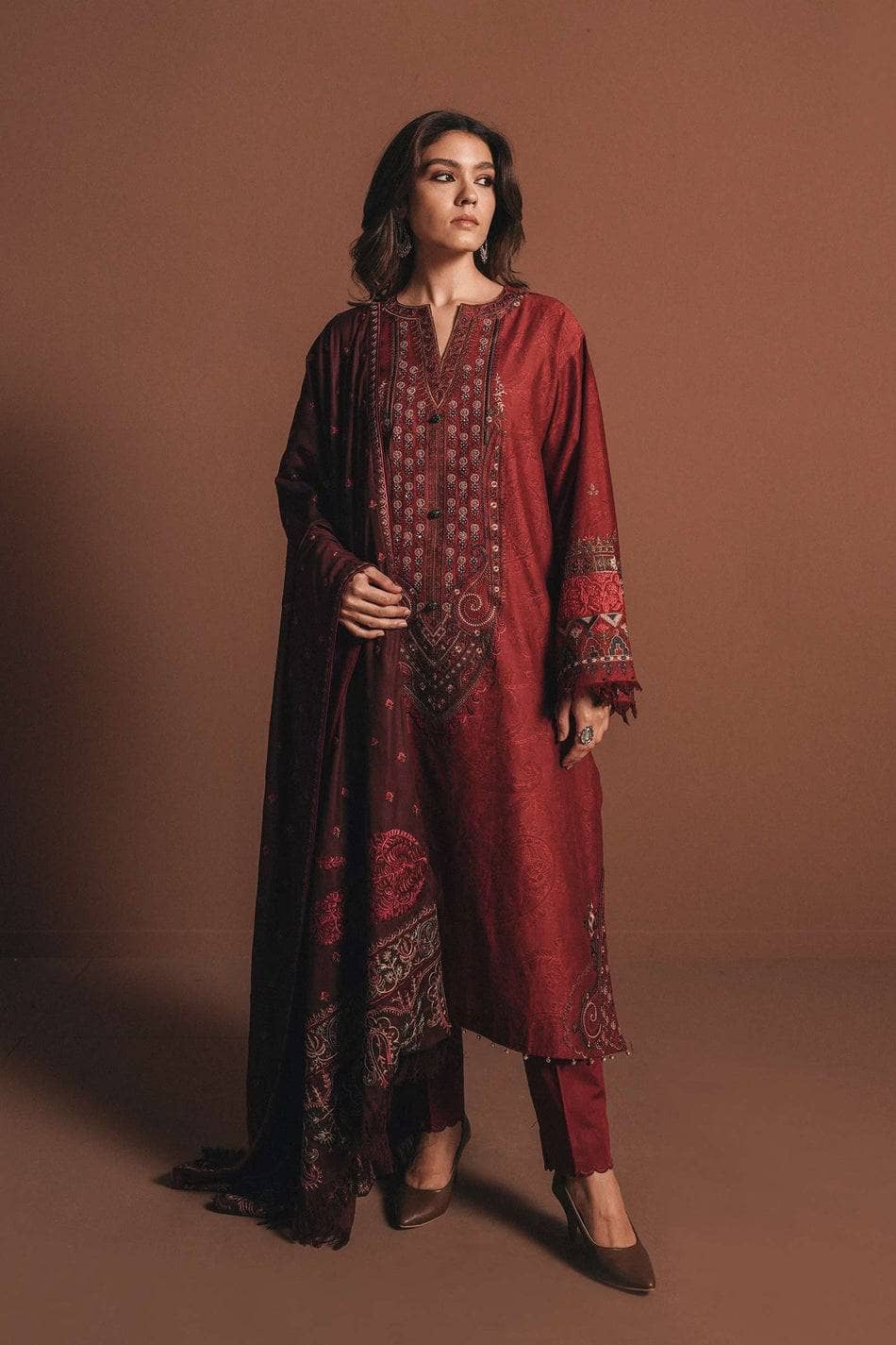 img_zara_shahjahan_winter_21_awwal_boutique