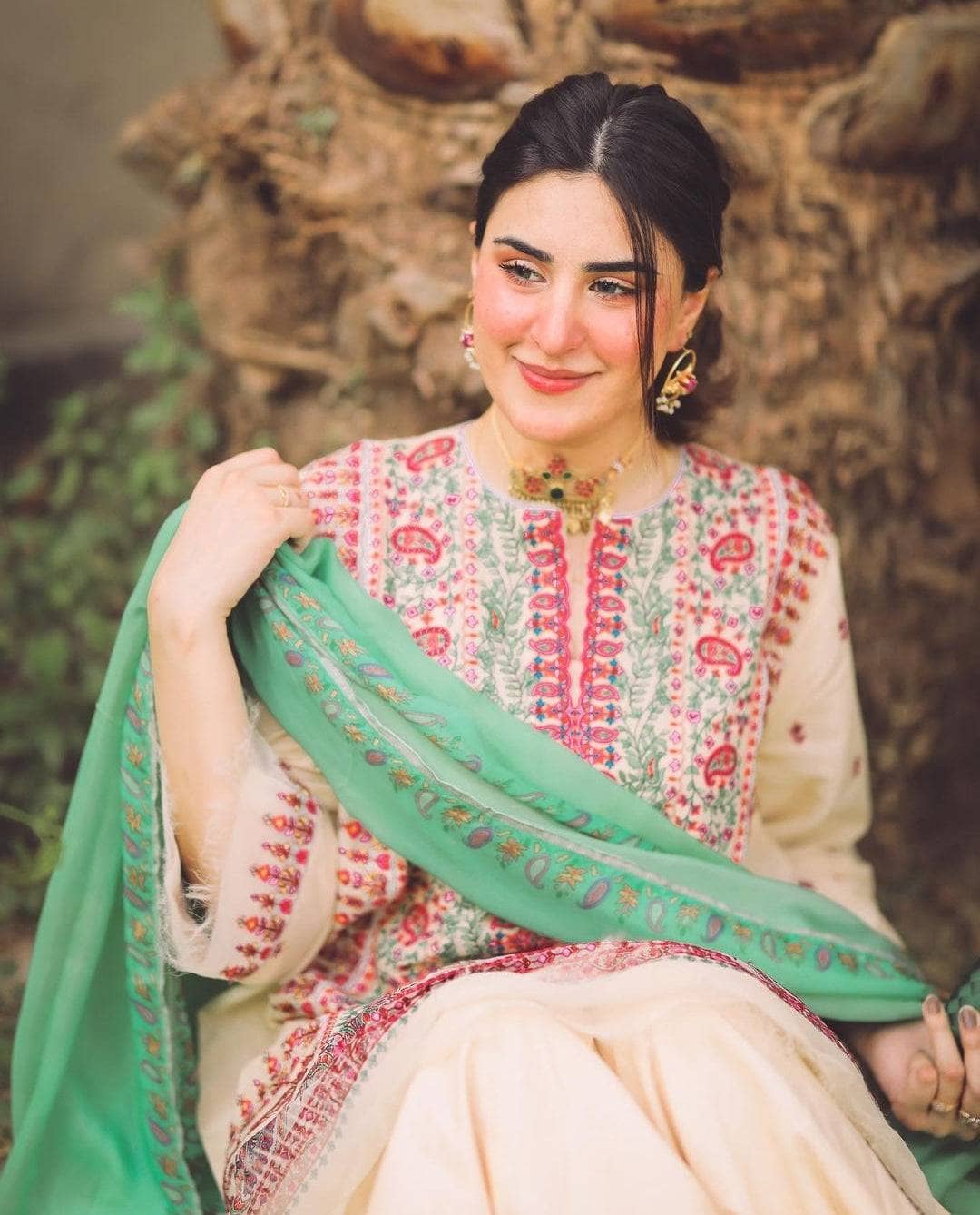 Img_zara_shahjahan_lawn_22_awwal_boutique
