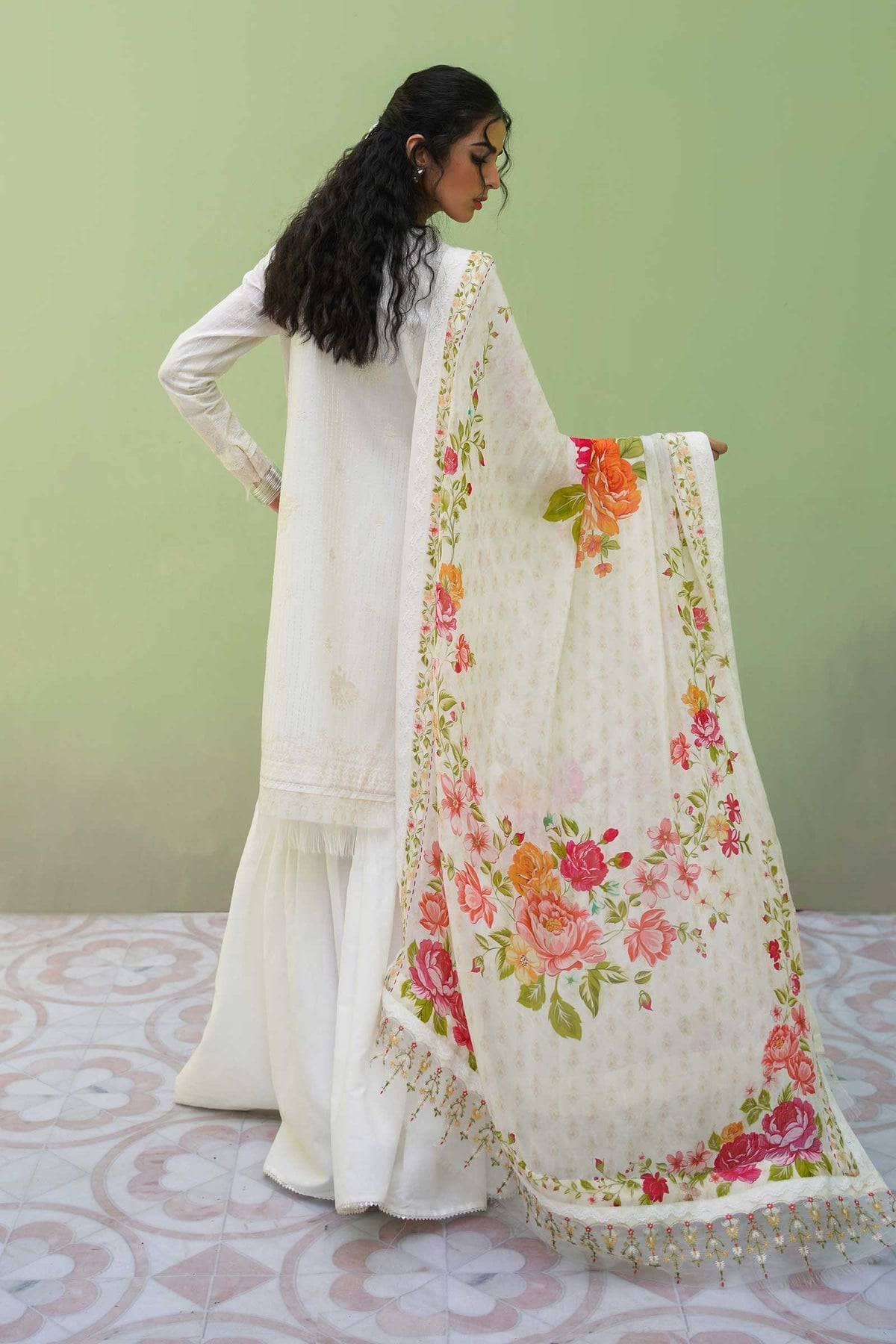 img_zara_shahjahan_lawn_23_awwal_boutique