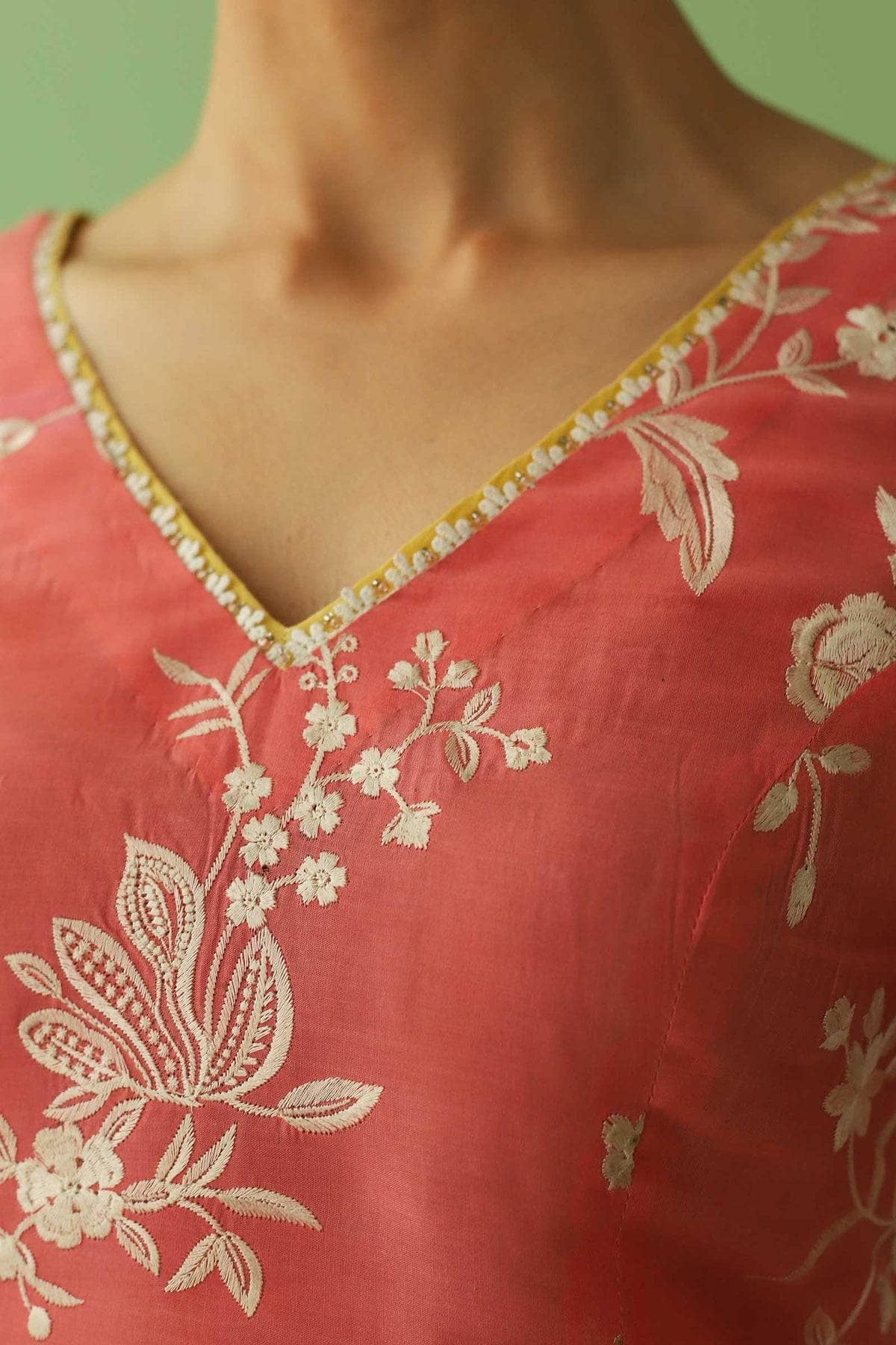 img_zara_shahjahan_lawn_23_awwal_boutique