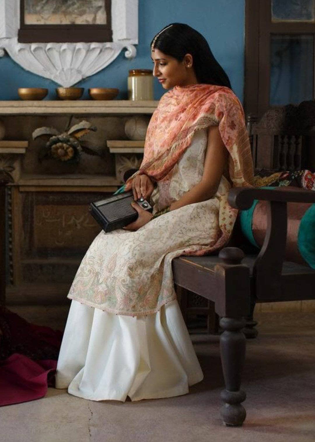 img_zara_shahjahan_lawn_2021_awwal_boutique