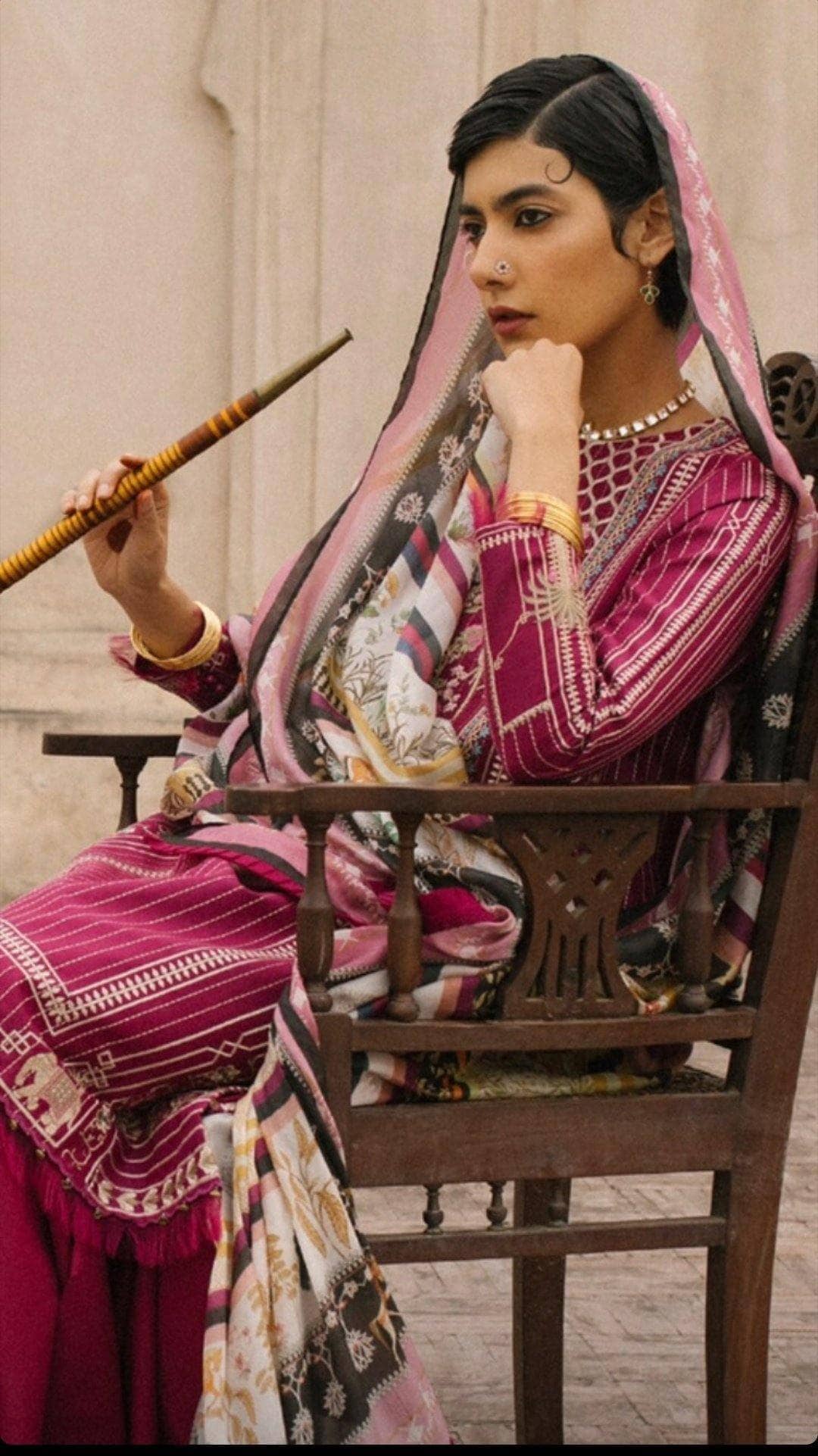 img_zara_shahjahan_lawn_garden_of_love_2020_awwal_boutique