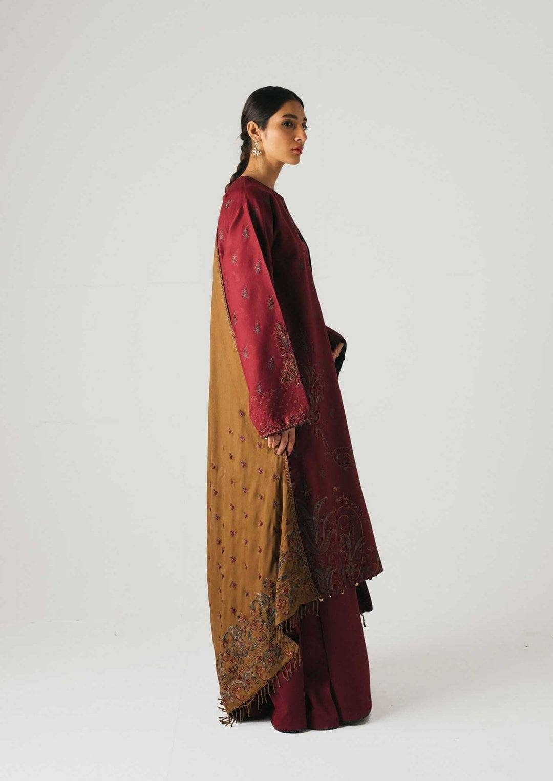 img_zara_shahjahan_winter_shawl_collection_awwal_boutique