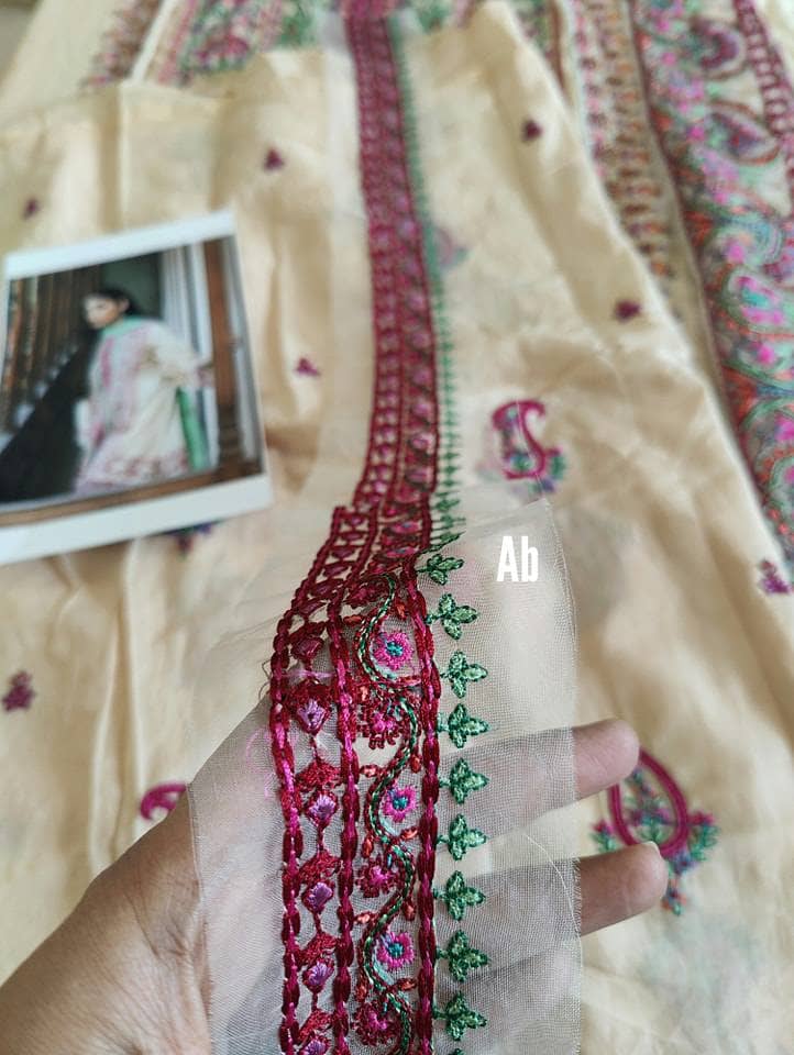 img_zara_shahjahan_22_awwal_boutique