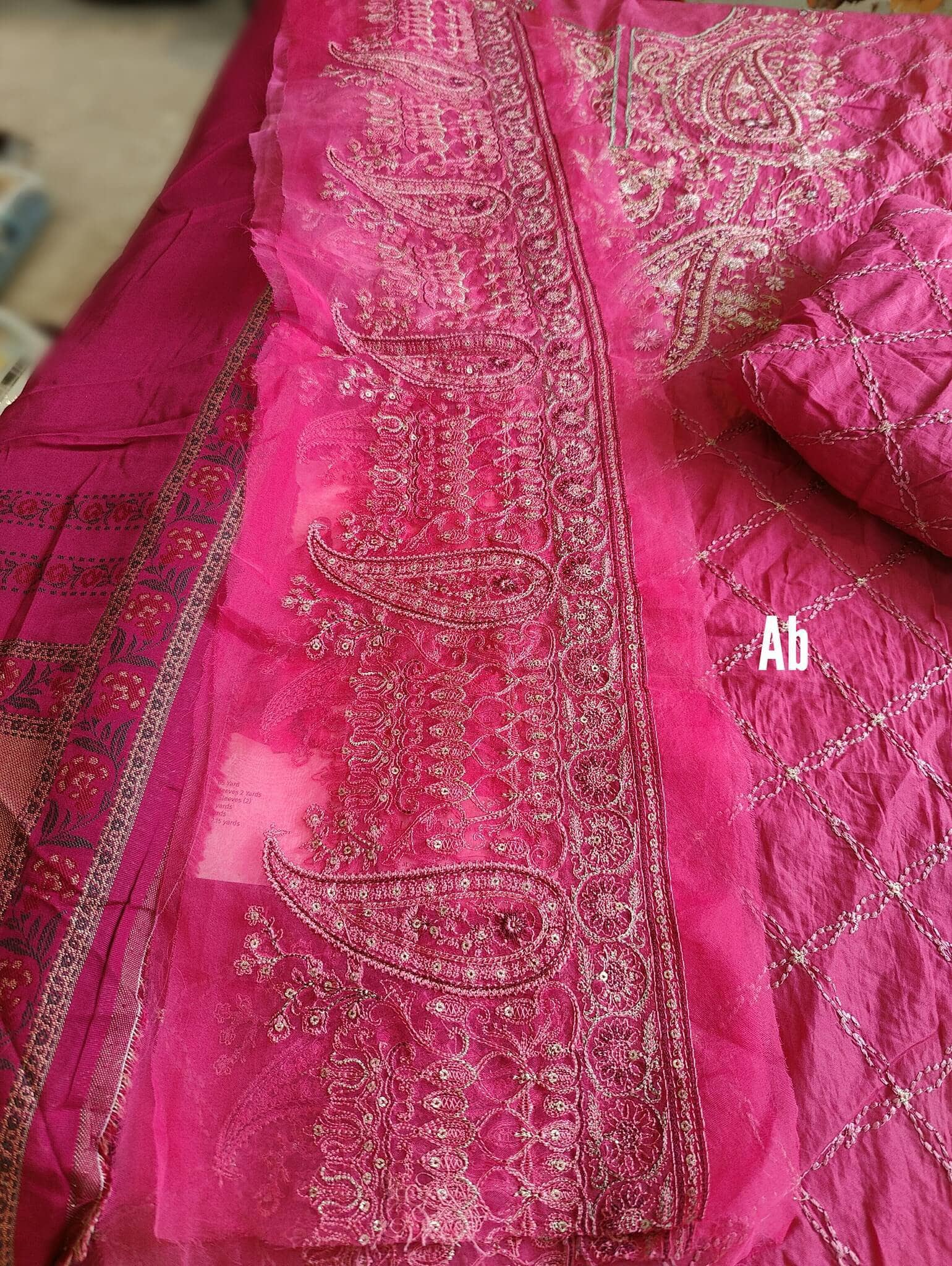 img_open_pic_zara_shahjahan_lawn_22_awwal_boutique