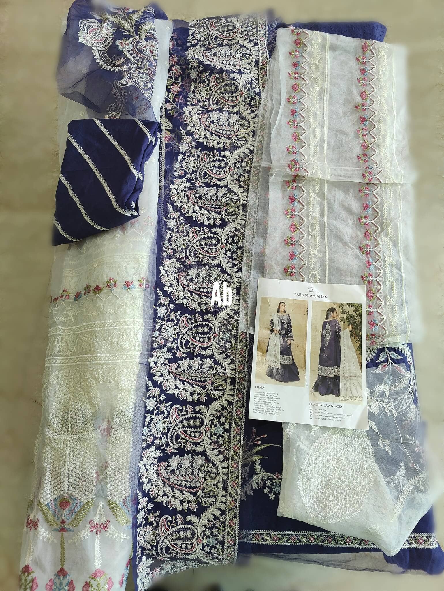 img_open_pic_zara_shahjahan_lawn_22_awwal_boutique