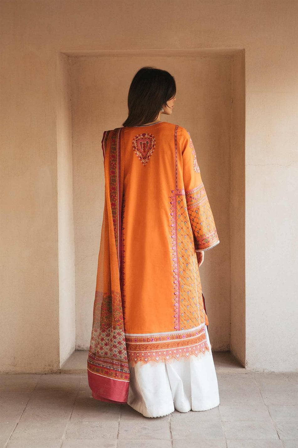 img_zara_shahjahan_lawn_22_awwal_boutique