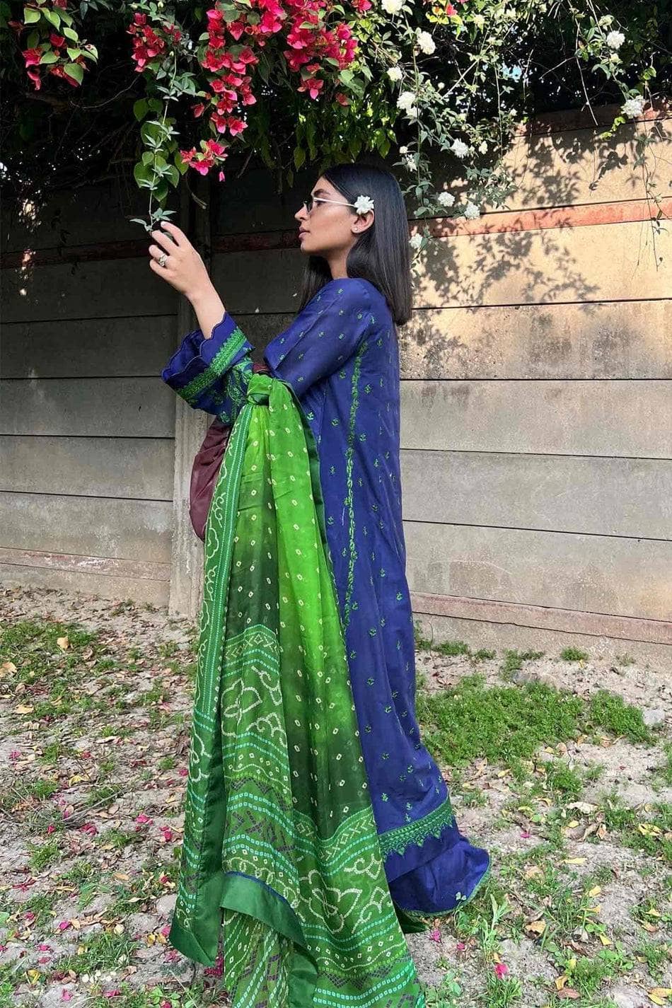 img_zara_shahjahan_lawn_22_awwal_boutique