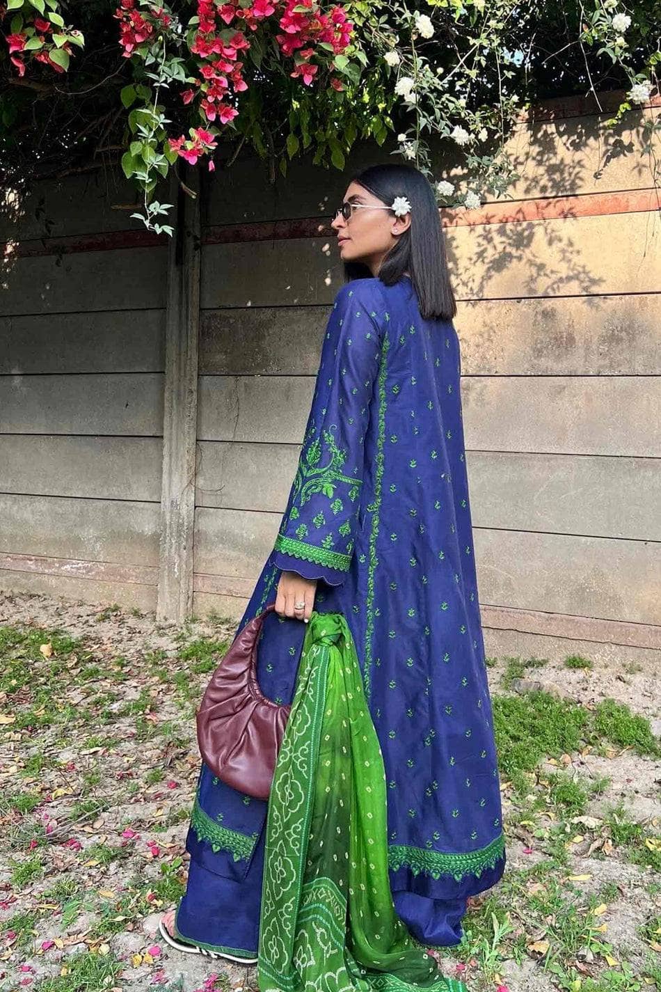 img_zara_shahjahan_lawn_22_awwal_boutique