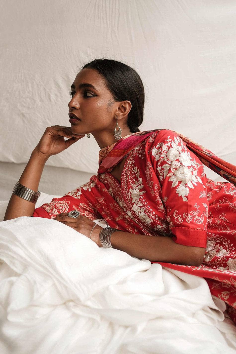 Img_zara_shahjahan_lawn_22_awwal_boutique