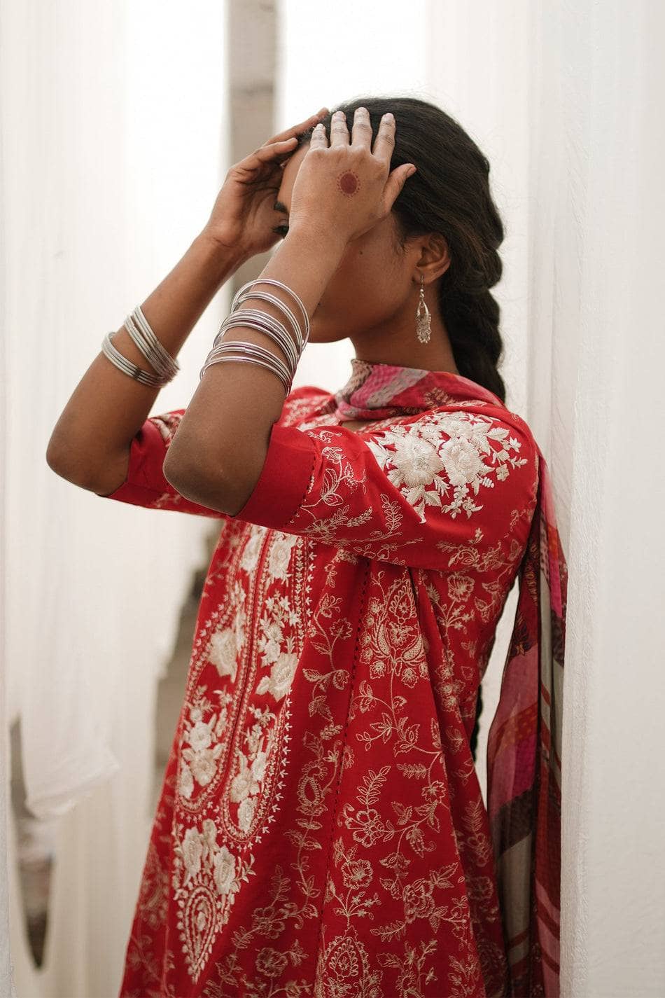 Img_zara_shahjahan_lawn_22_awwal_boutique