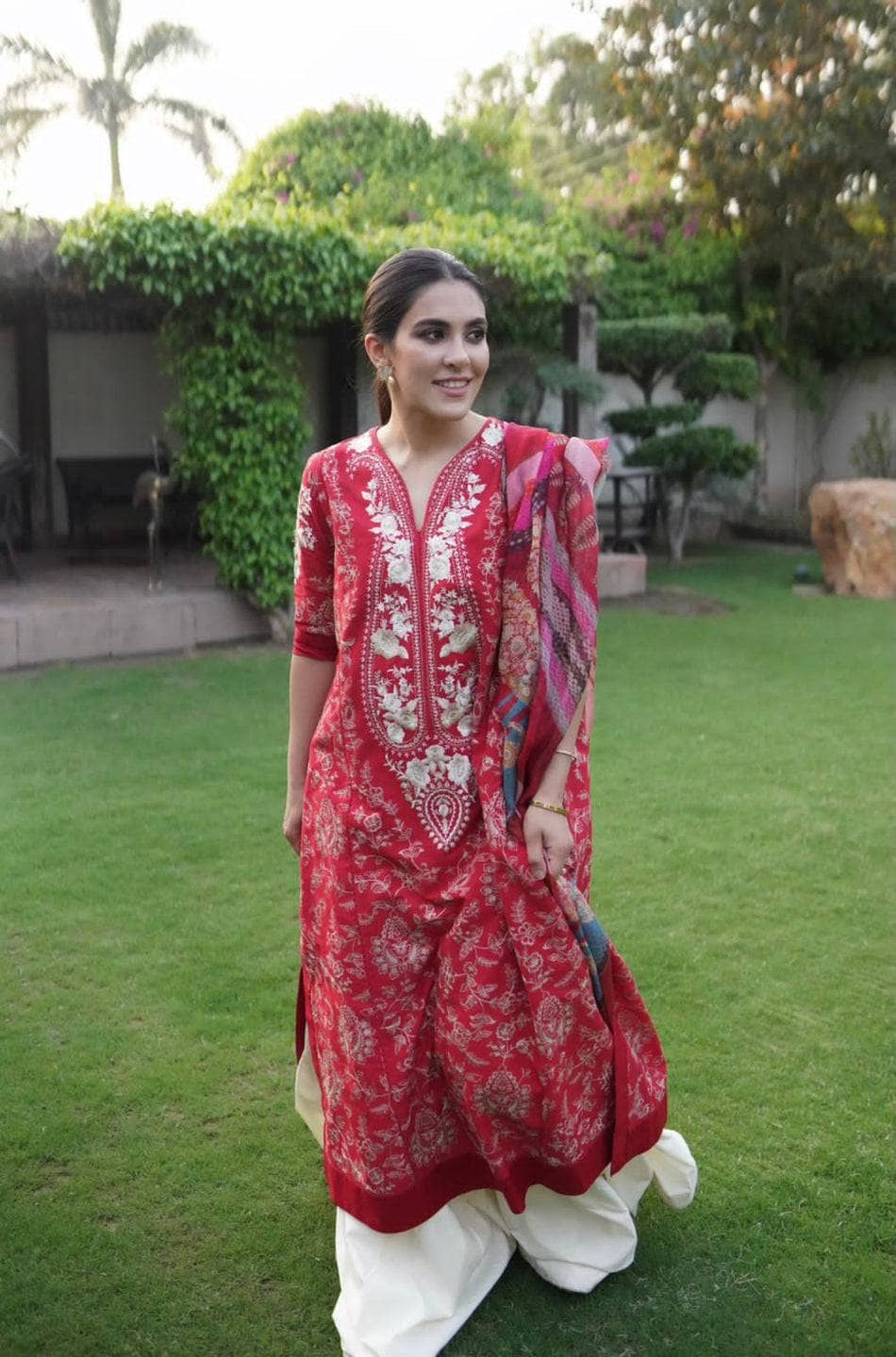 Restocked\Zara Shahjahan Lawn 22/Gulaab B