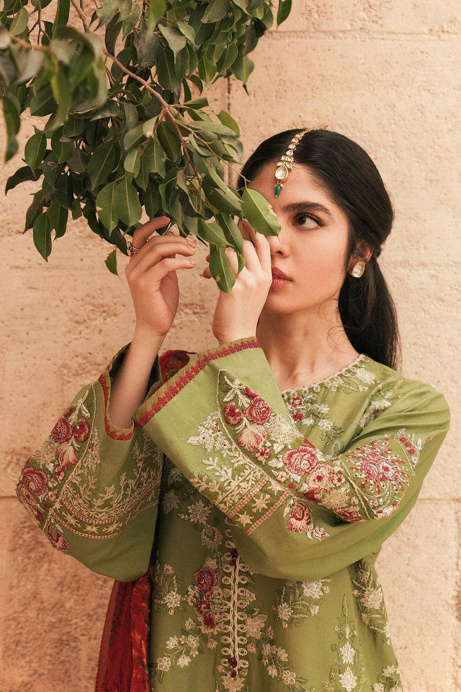 img_zara_shahjahan_lawn_22_awwal_boutique