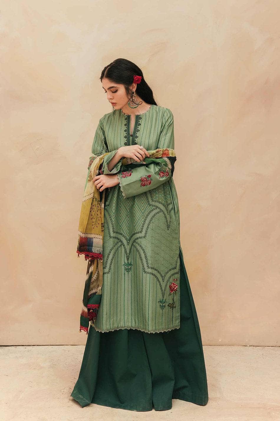 img_zara_shahjahan_lawn_22_awwal_boutique