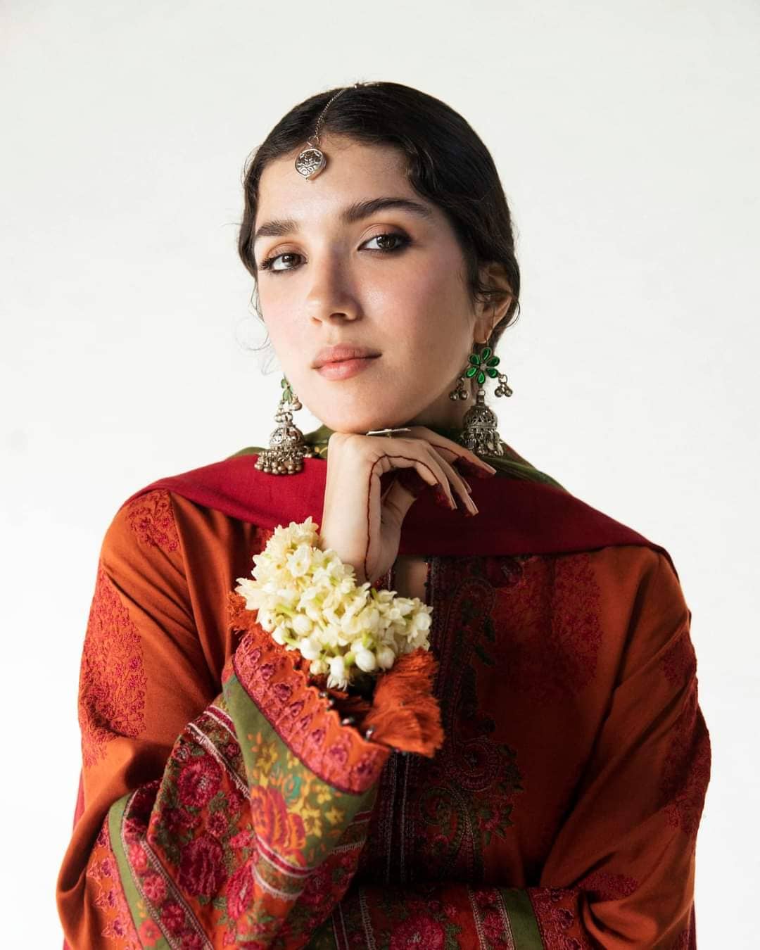 img_zara_shahjahan_winter_shawl_collection_22_awwal_boutique