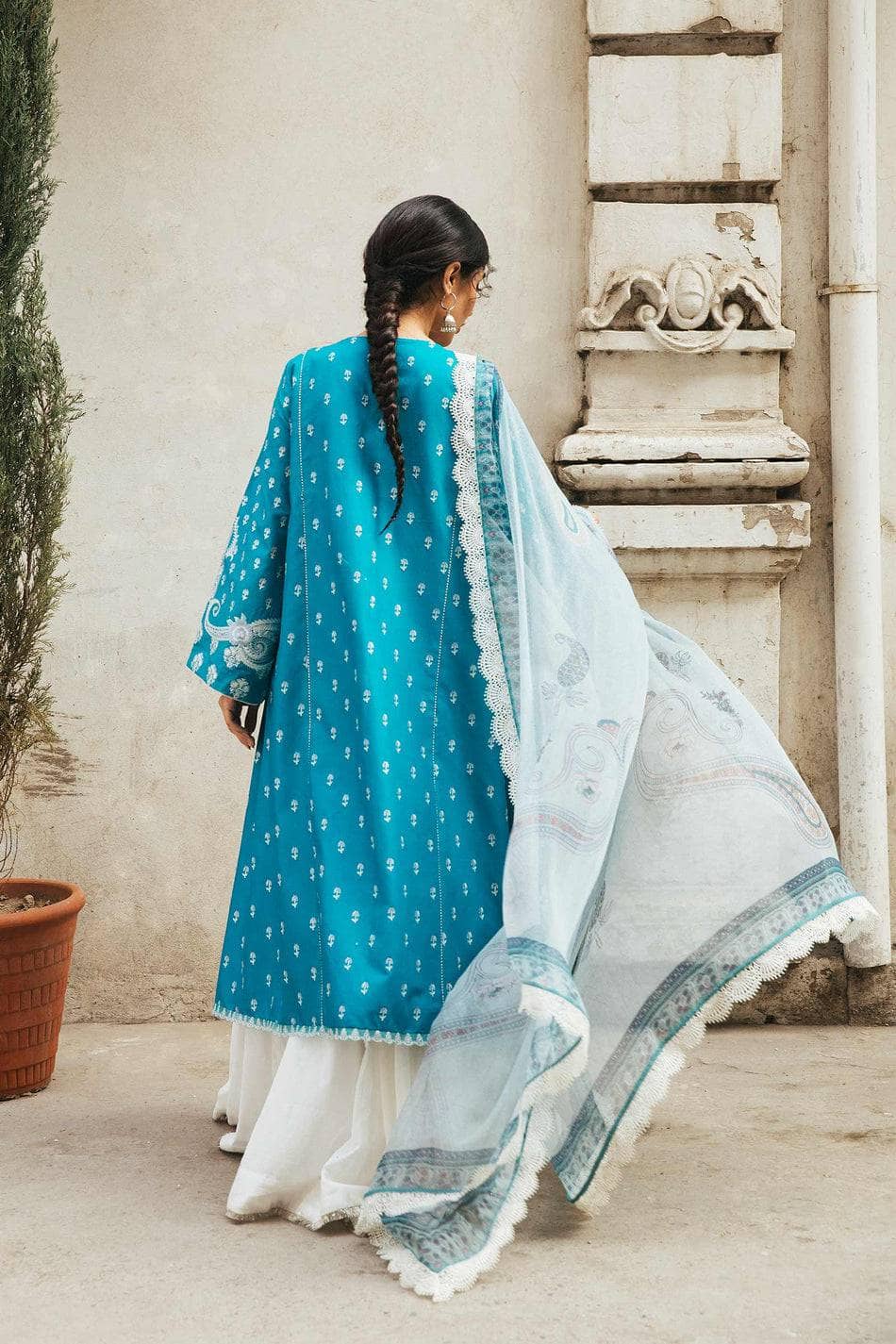 Img_zara_shahjahan_lawn_22_awwal_boutique