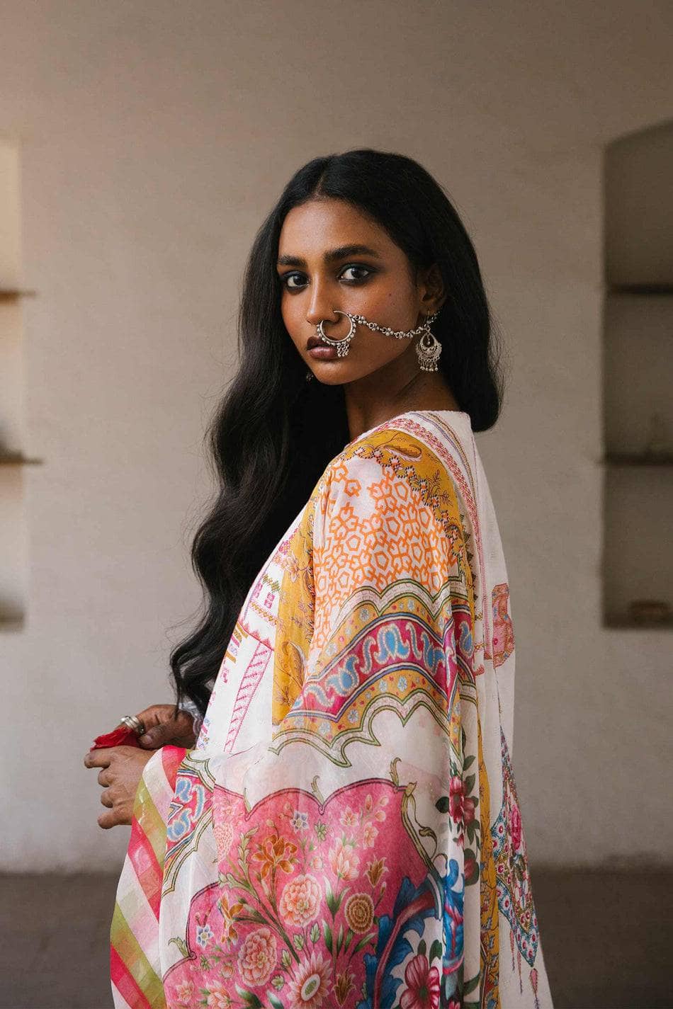 Img_zara_shahjahan_lawn_22_awwal_boutique