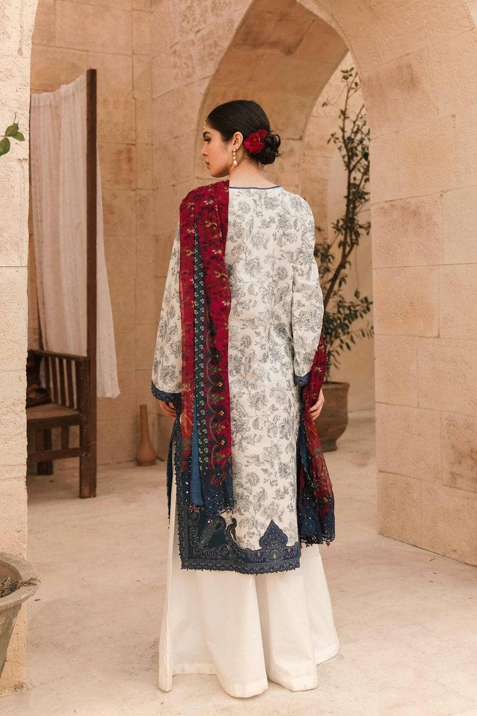 img_zara_shahjahan_lawn_eid_22_awwal_boutique