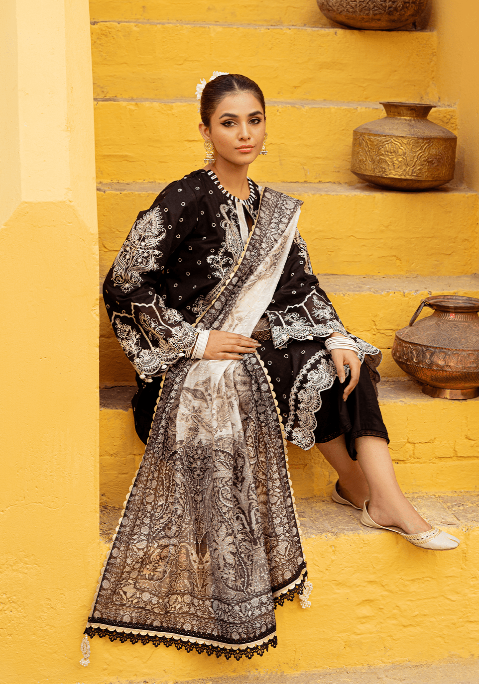 img_zarqash_lawn_23_awwal_boutique