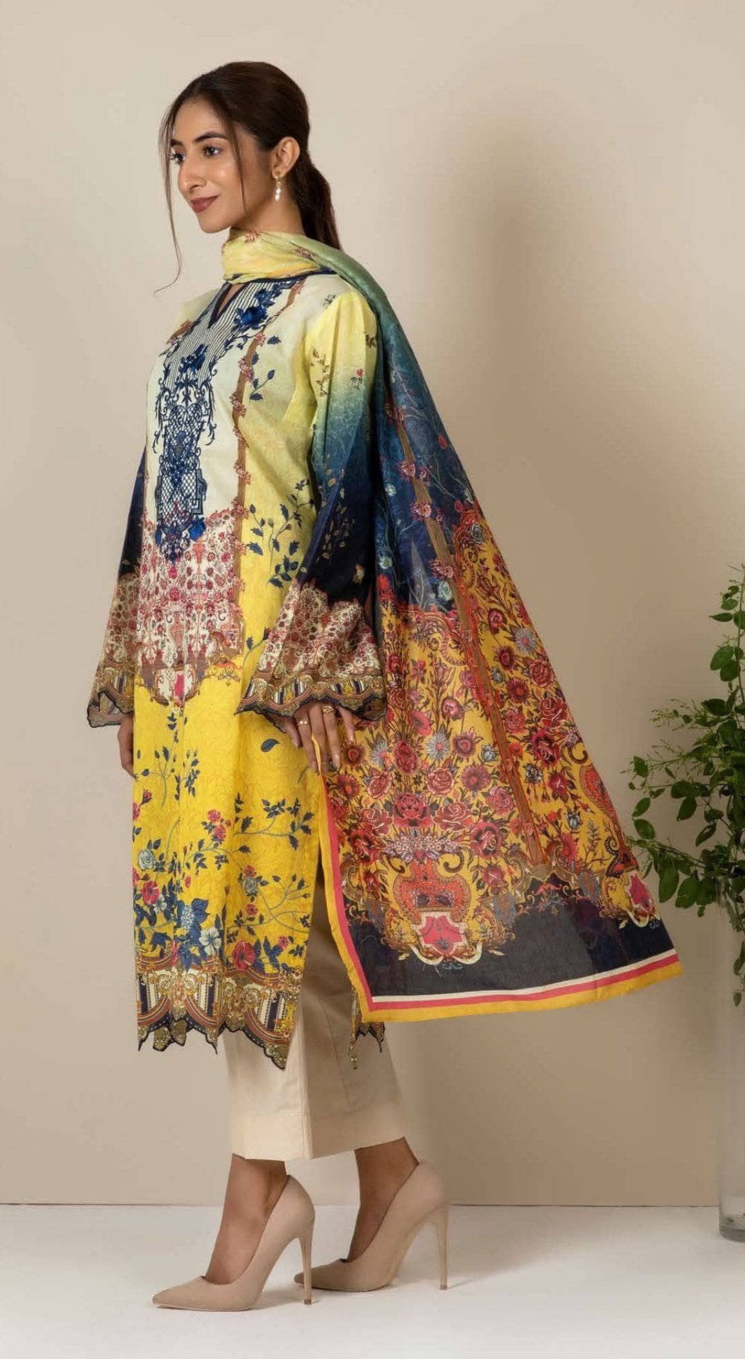 img_zellbury_lawn_2021_awwal_boutique