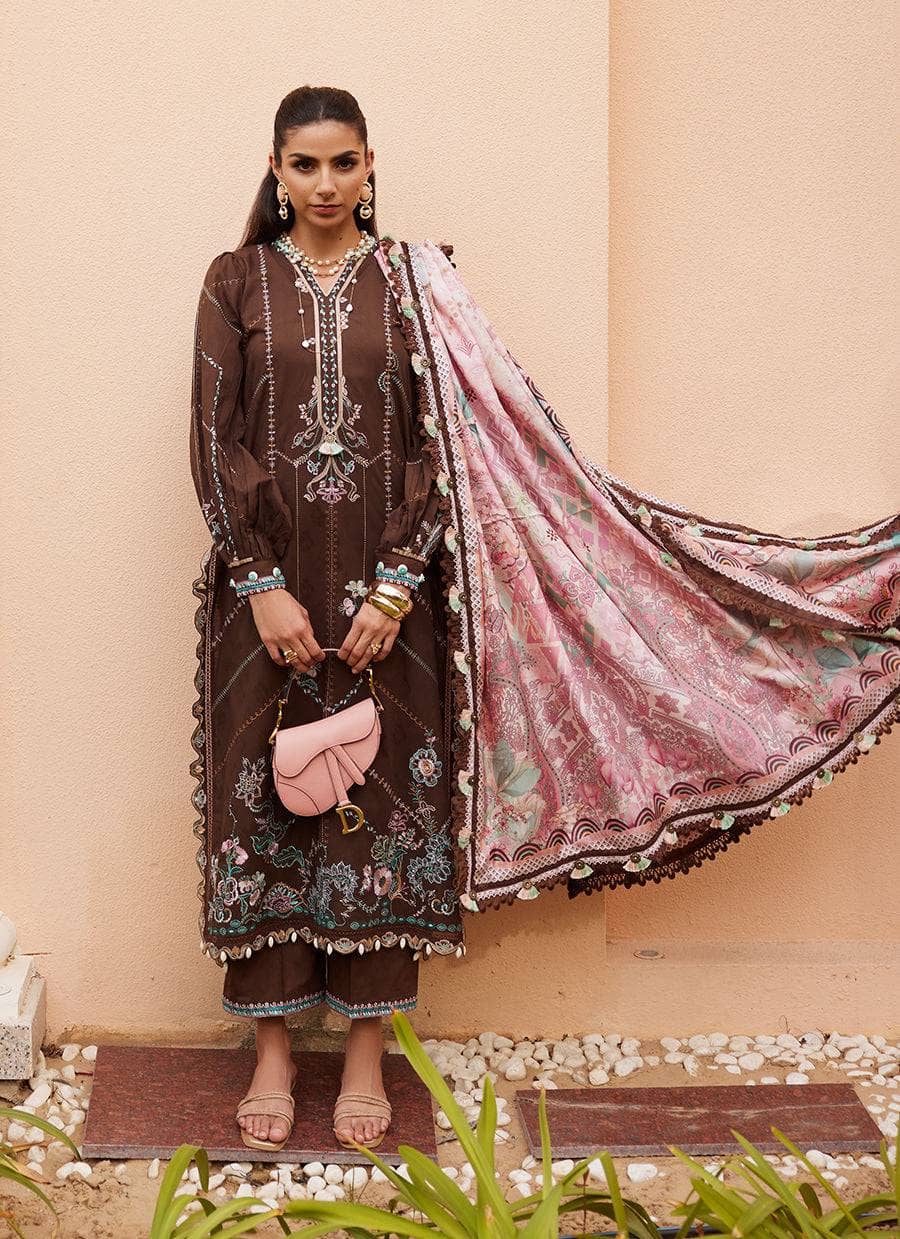 img_farah_talib_aziz_lawn_awwal_boutique