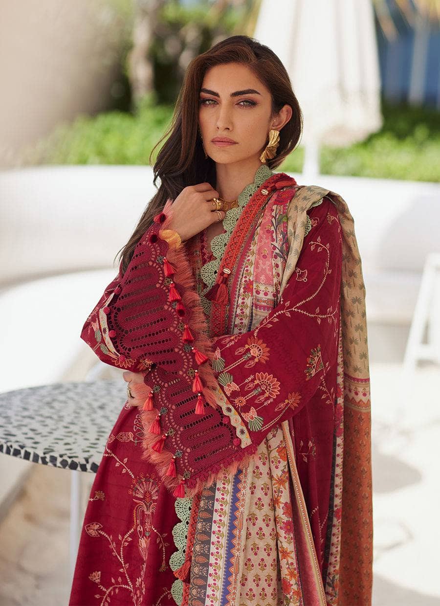 img_farah_talib_aziz_lawn_awwal_boutique