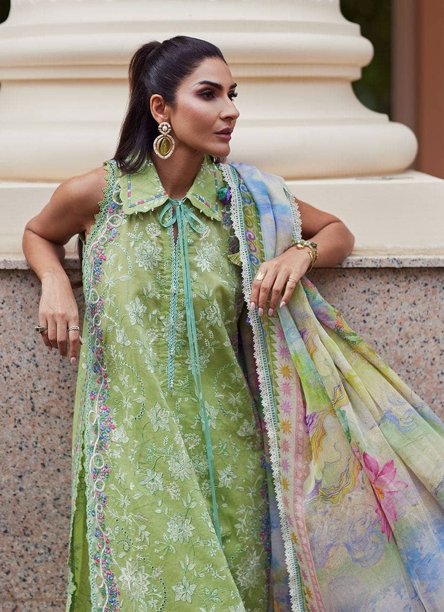 Farah Talib Aziz Lawn 25/Kiara Kiwi