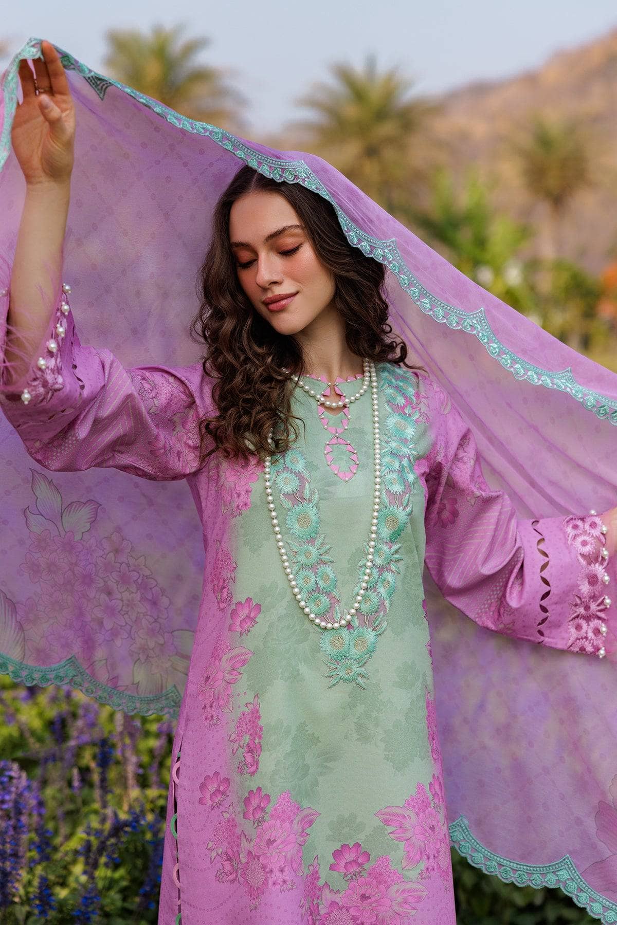 img_charizma_combination_awwal_boutique