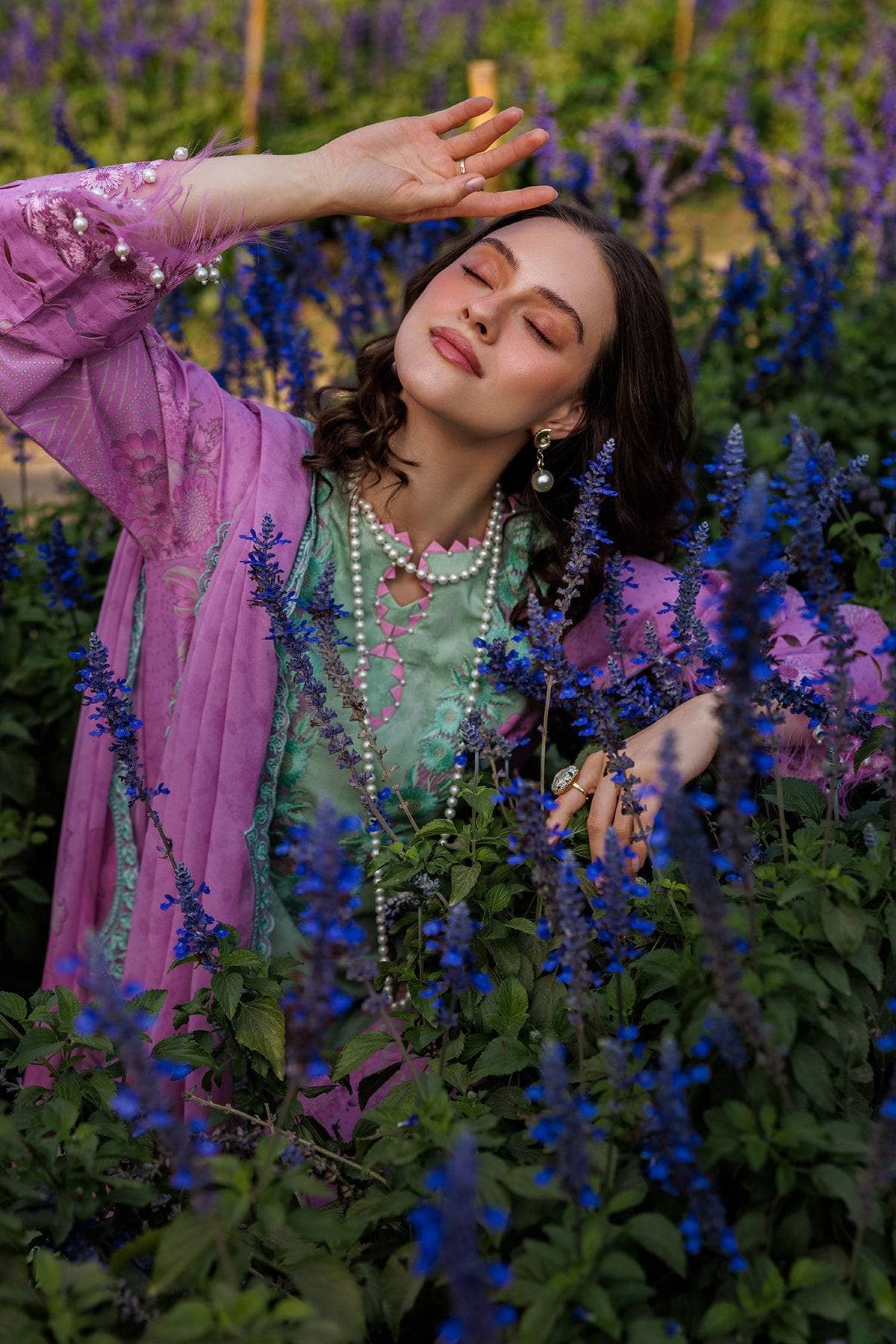 img_charizma_combination_awwal_boutique