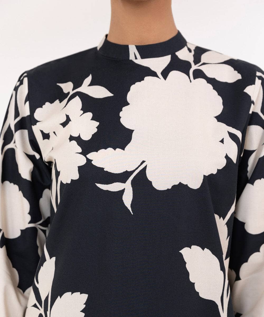 Restocked/Sapphire Day To Day Lawn 24/Shirt Fabric