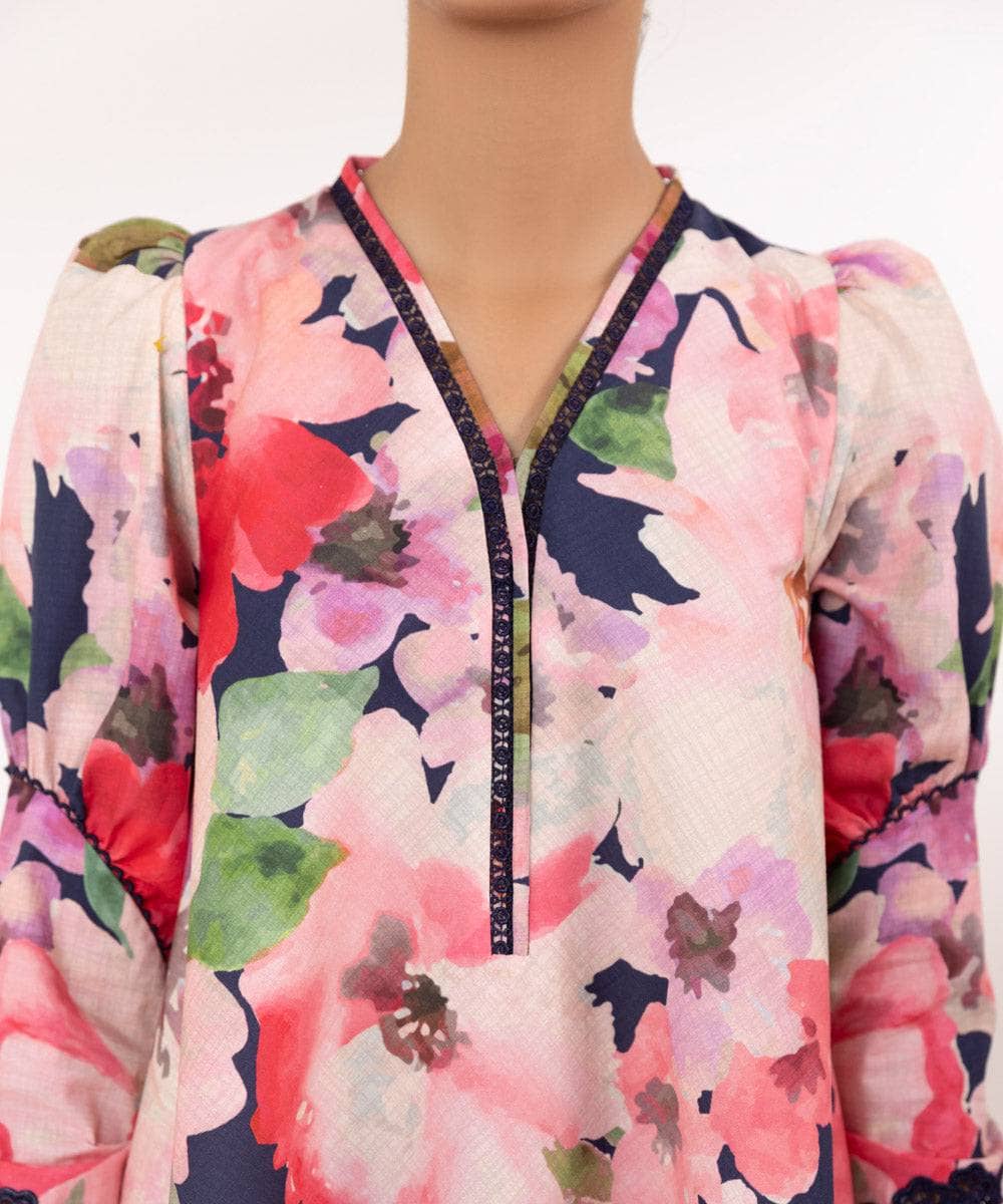 img_sapphire_lawn_24_awwal_boutique