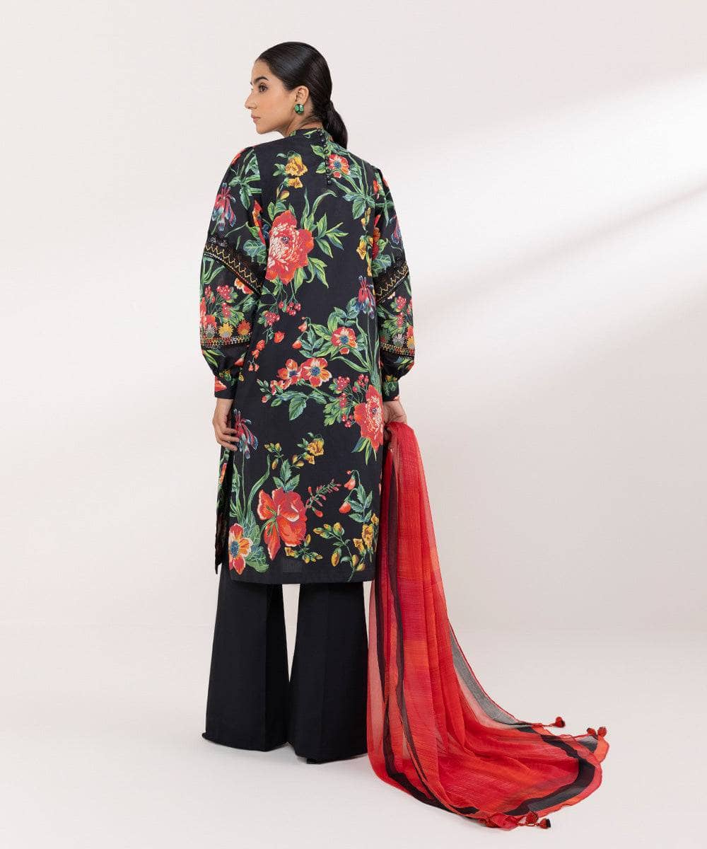 img_sapphire_lawn_24_awwal_boutique