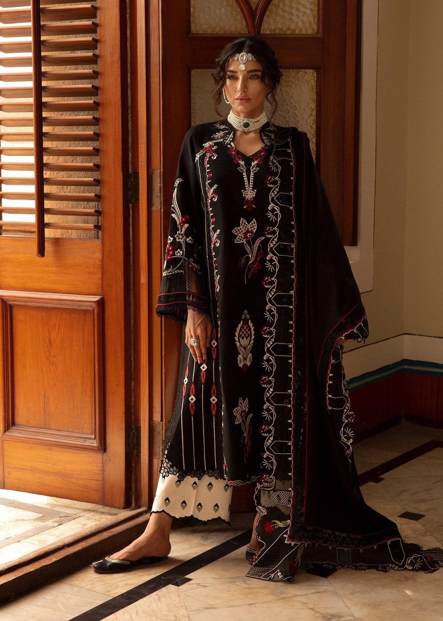 Restocked/Crimson Winter/Meenakari/Onyx