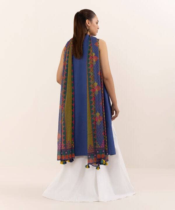 Sapphire Intermix 25/Vol 2/Embroidered Lawn Suit/Blue