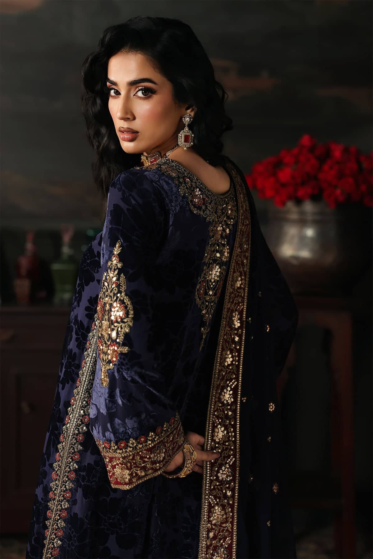 img_charizma_signora_velvet_awwal_boutique