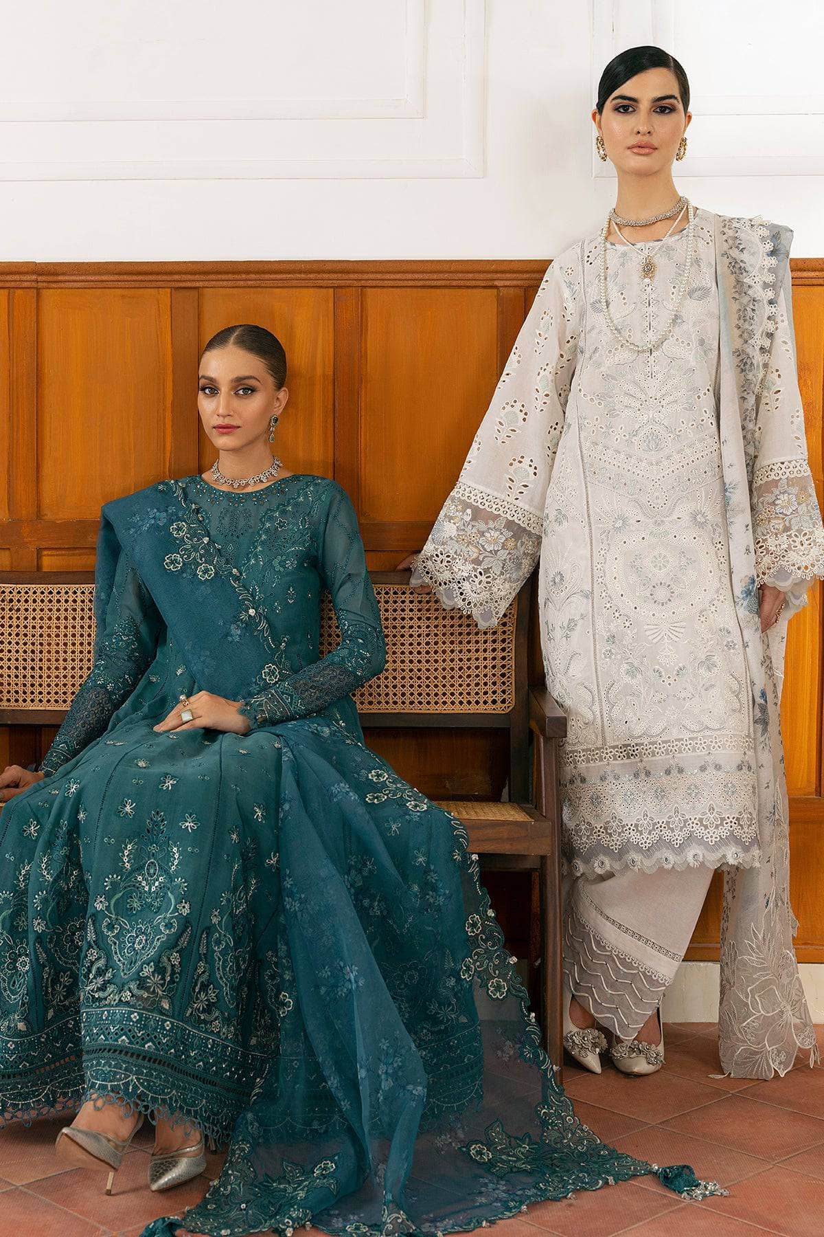 img_baroque_swiss_voil_awwal_boutique