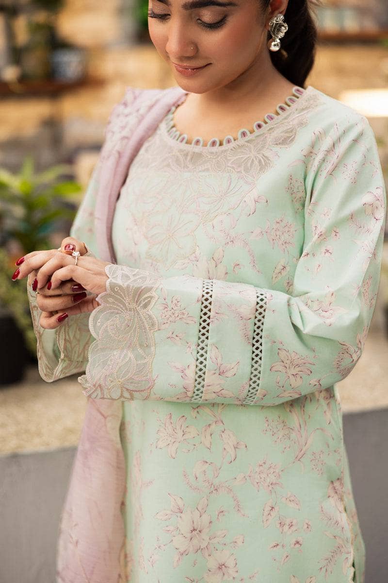 img_rang_rasiya_lifestyle_awwal_boutique