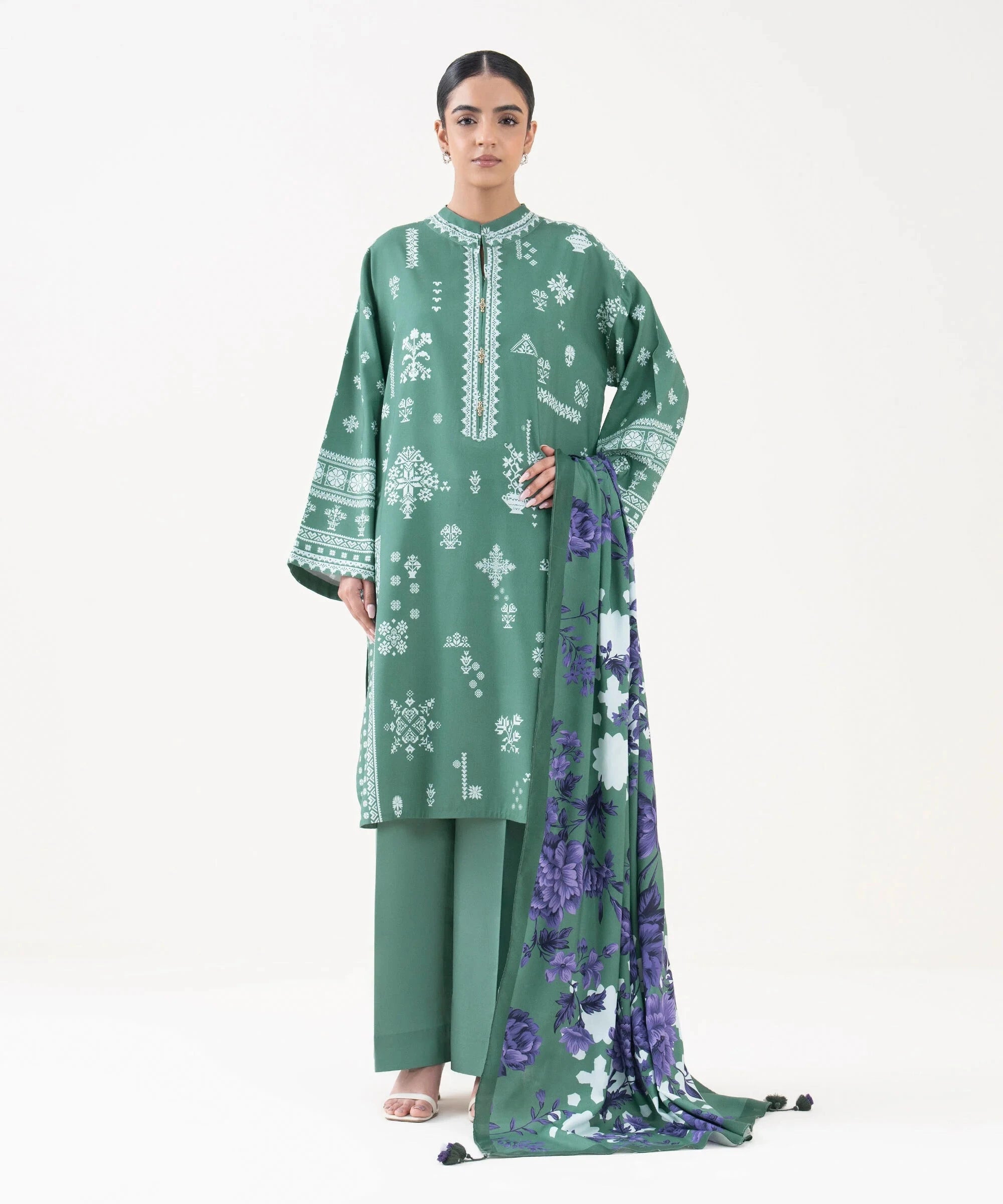 img_sapphire_pre_fall_collection_awwal_boutique