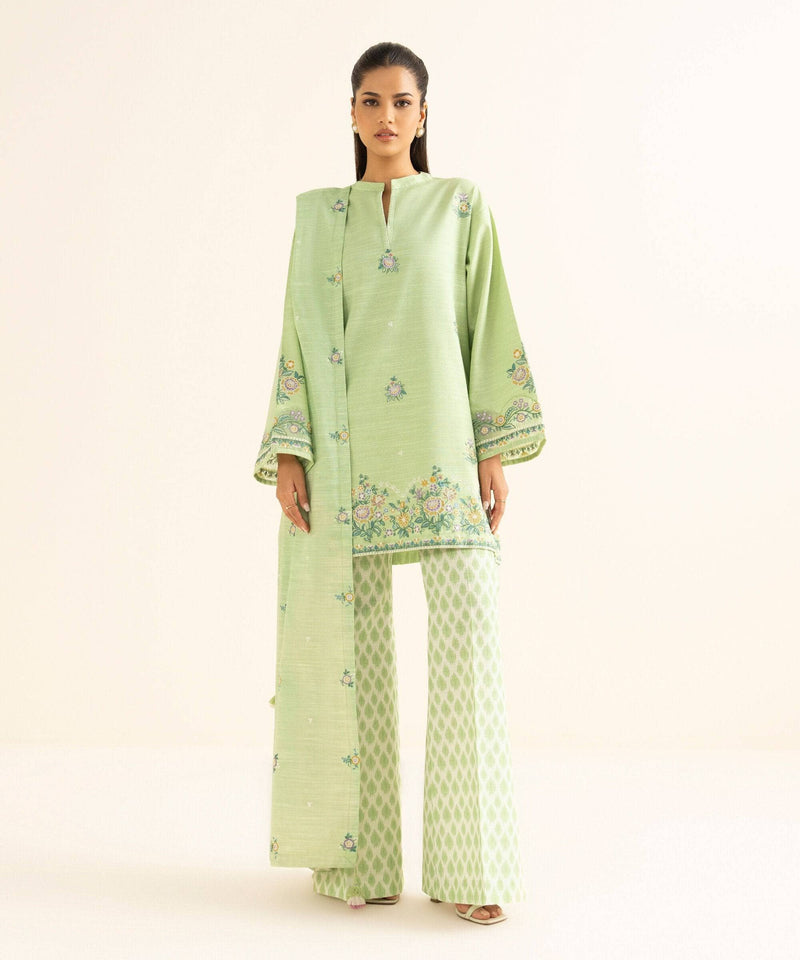 Sapphire Fall Winter 25/Embroideried Khaddar Suit/0U3PESG25V88