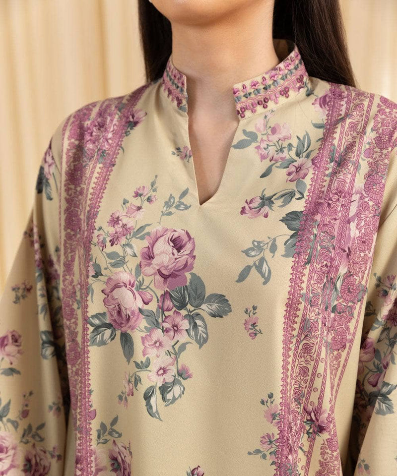 img_sapphire_silk_suit_awwal_boutique