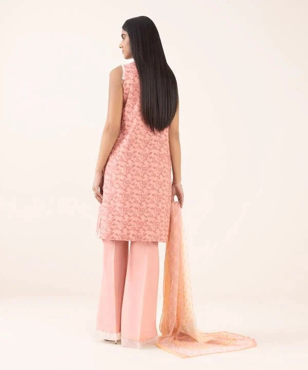 Sapphire Intermix 25/Vol 2/Embroideried Jacquard Suit/Tea Pink