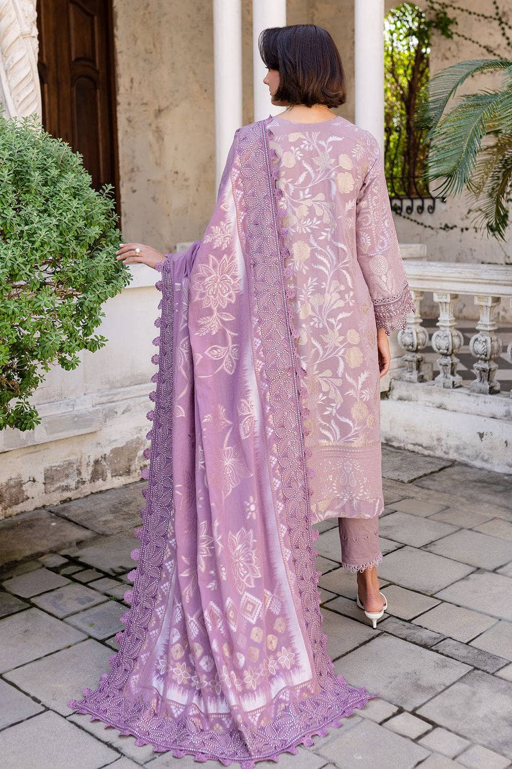 img_nureh_summer_jacquard_exclusive_lawn_awwal_boutique