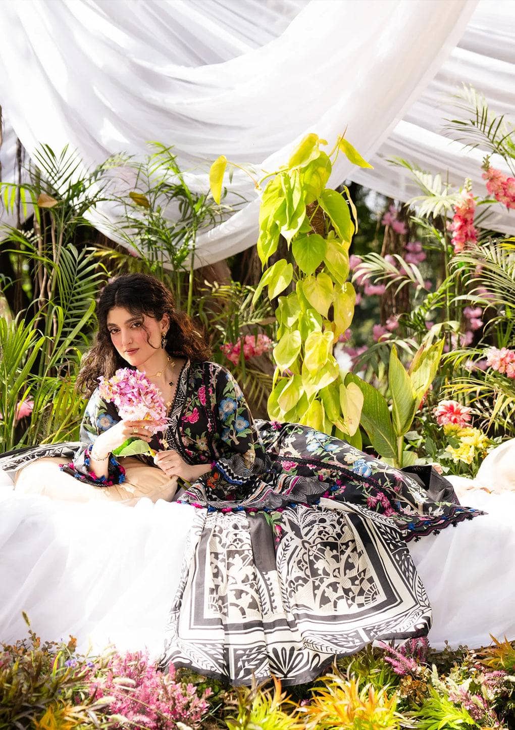 img_elaf_prints_awwal_boutique