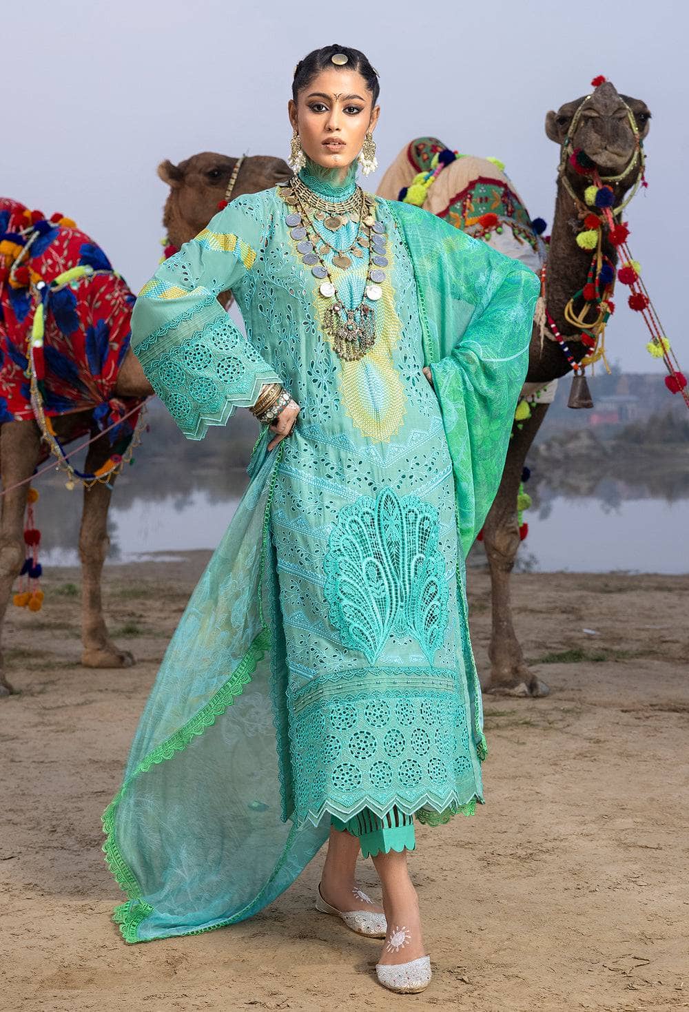 img_adans_libas_lawn_by_hafzah_zia_awwal_boutique