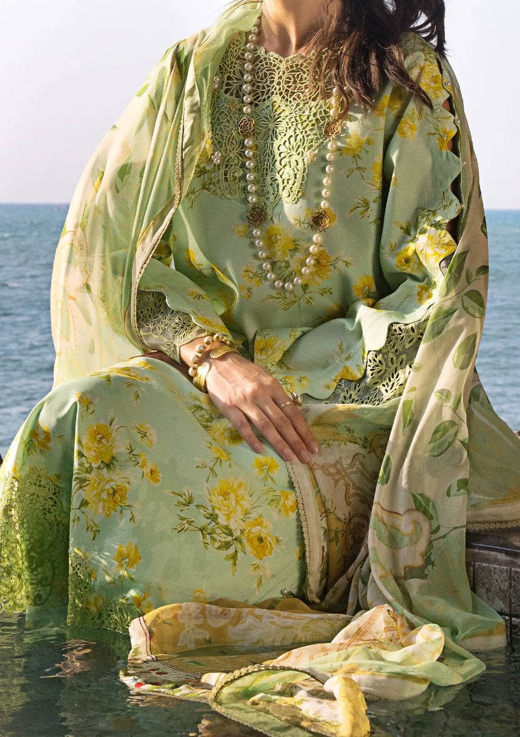 img_elaf_signature_lawn_24_awwal_boutique