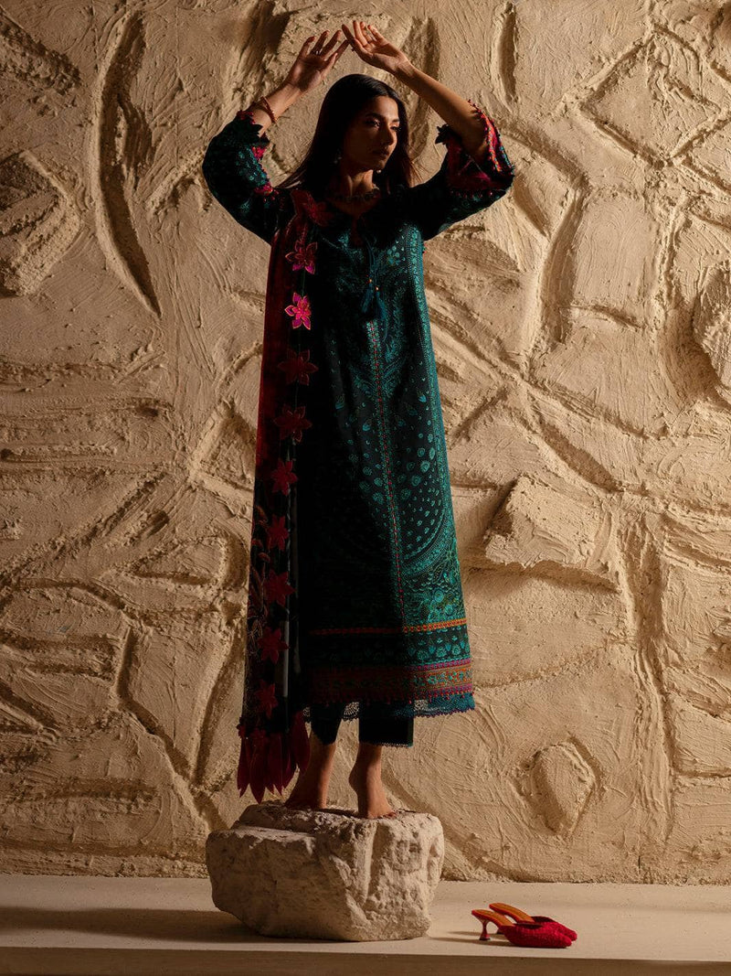 Bin ilyas Saqqara/Velvet Palachi Shawl Collection